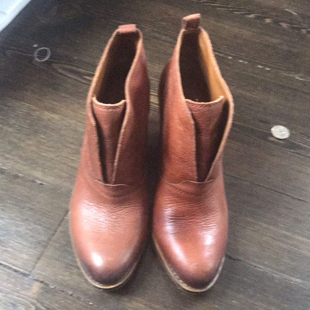 lucky brand booties - Picture 1 of 4